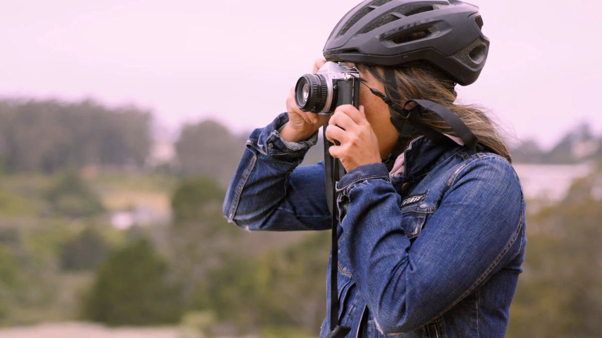 VIDEO: Camera Strap