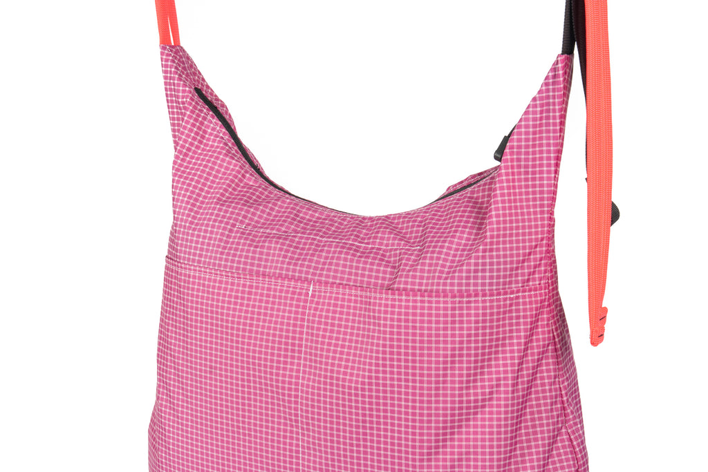 Magic Tote