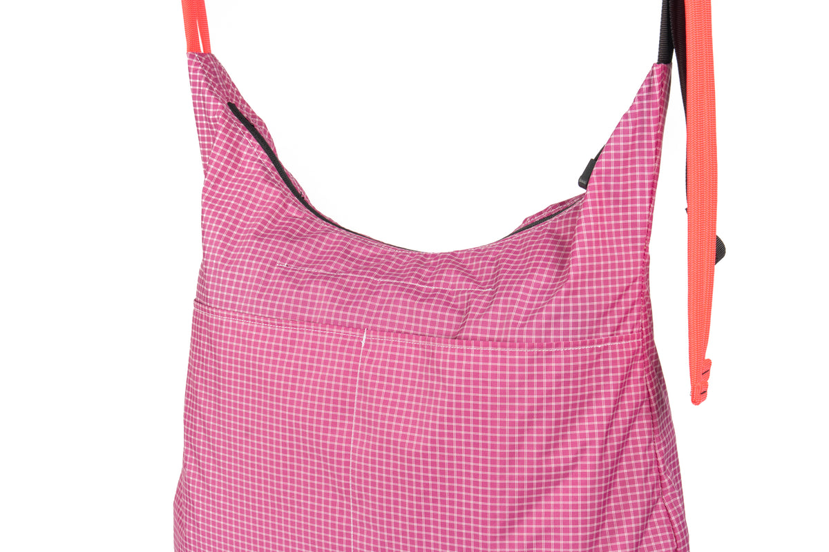 Magic Tote